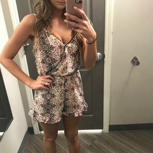 Boutique V neck romper